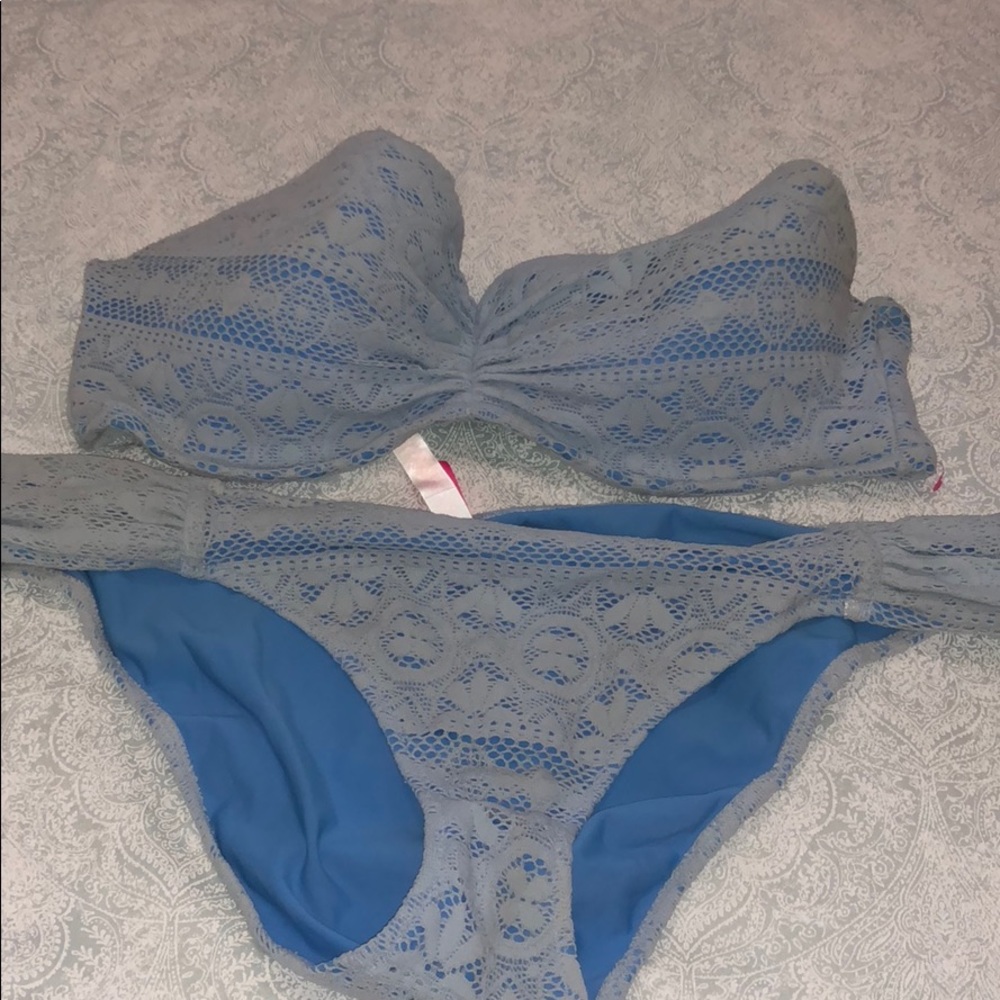Bathing suit